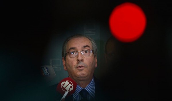 Eduardo Cunha sofreu derrota no STF mas foi aliviado com decisão de Teori de analisar somente em fevereiro seu afastamento | Valter Campanato/Agência Brasil)