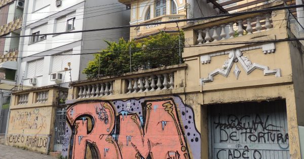 Luciana Genro, em favor da revisão da Lei da Anistia, visitará antigo centro de tortura em Porto Alegre