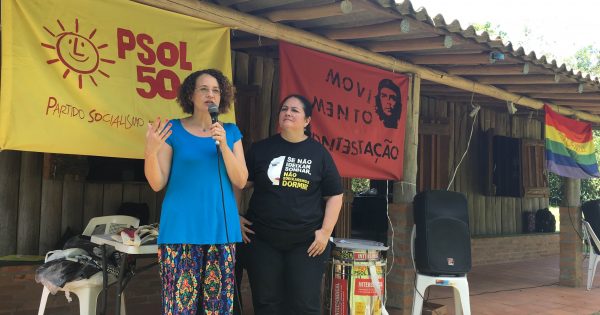 Berna Menezes lança pré-candidatura a vereadora com a presença de Luciana Genro