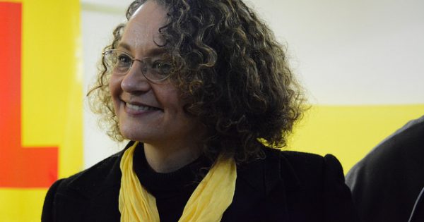 Luciana Genro participa do debate da Rádio Gaúcha
