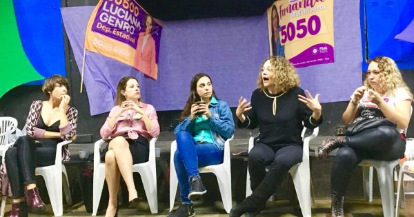 Reunião em Porto Alegre debate candidaturas de mulheres nas eleições