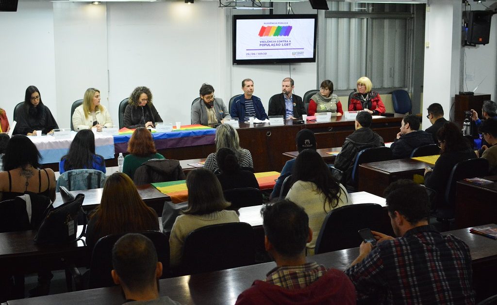 Audiência da Comissão Especial da Assembleia Legislativa para Análise da Violência Contra a População LGBT | Foto: Fernanda Piccolo