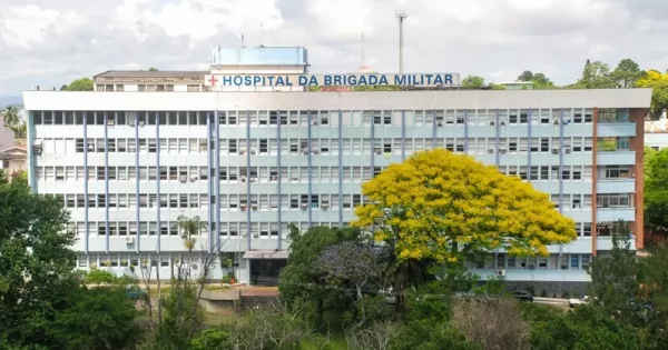 Luciana Genro questiona Brigada Militar sobre estudo com proxalutamida em hospital