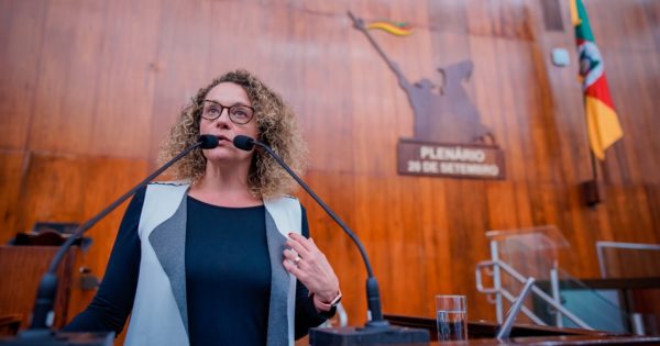 Luciana Genro lança pré-candidatura a deputada estadual no dia 16 de julho
