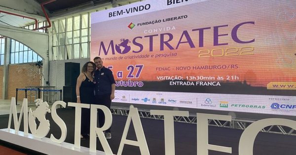 Luciana Genro prestigia abertura da Mostratec e reforça luta pela inclusão do evento do calendário oficial do estado