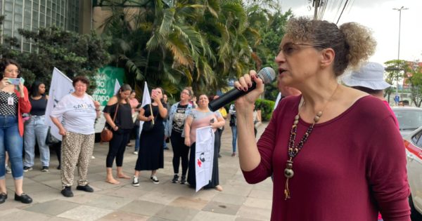 Mais de 200 demitidos no Instituto de Cardiologia: Luciana Genro apoia os trabalhadores