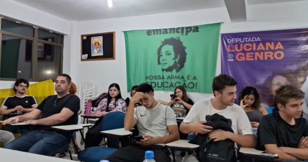 Emancipa Cachoeirinha realiza aula inaugural de 2024