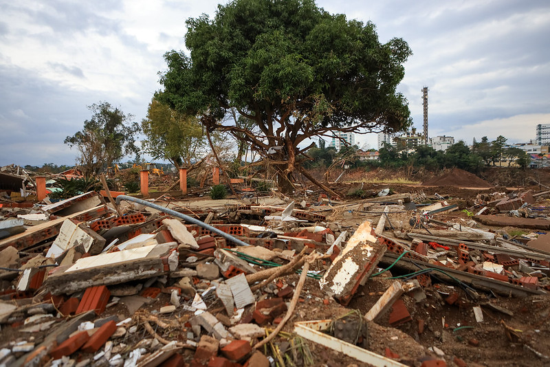 Cruzeiro do Sul foi um dos municípios duramente afetados, com muitas casas destruídas. Foto: Gustavo Mansur/Palácio Piratini
