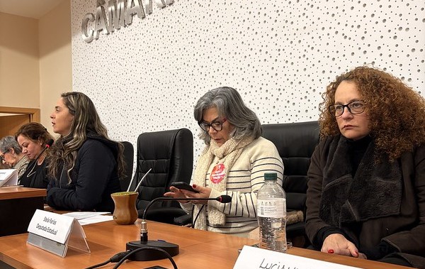 Audiência foi realizada na Câmara de Vereadores de Alvorada.