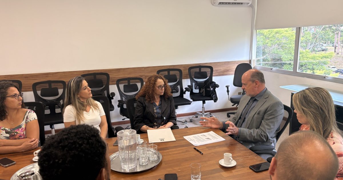 Assunto foi tratado em reunião com o chefe de Polícia Civil.