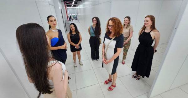 Passo Fundo: Em novo endereço, Centro de Referência LGBTQIAPN+ e da Mulher recebe R$ 100 mil de Luciana Genro