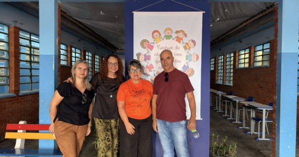 Charqueadas: Luciana Genro visita a cidade e destina recursos para educação, saúde e cultura