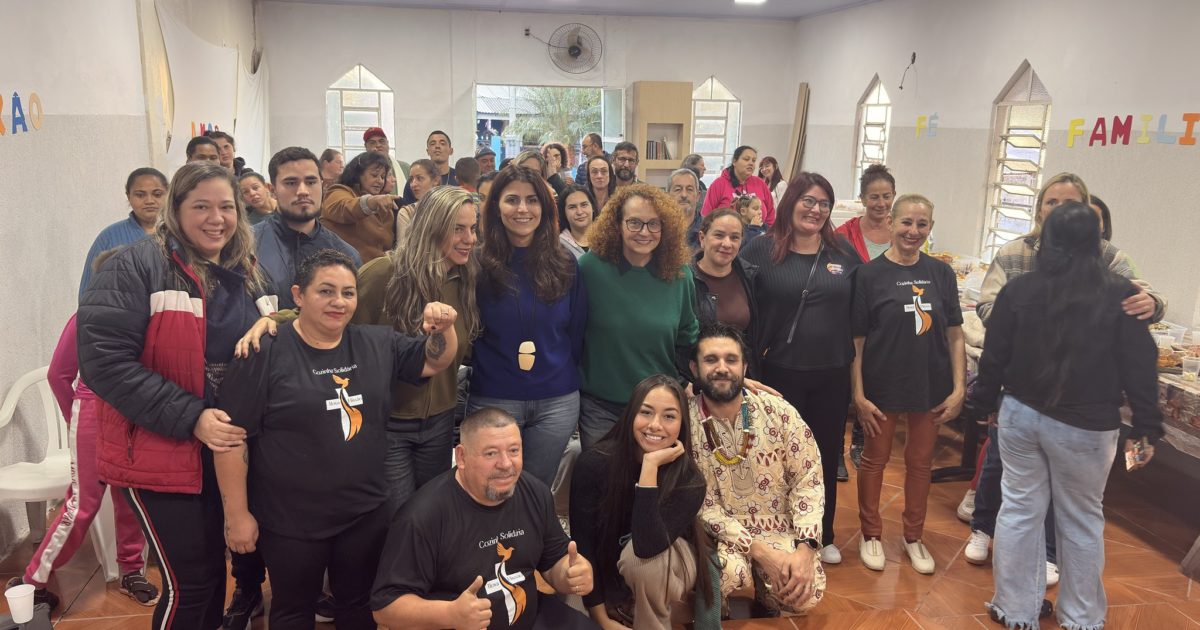 Atividade foi organizada pela liderança Regina.
