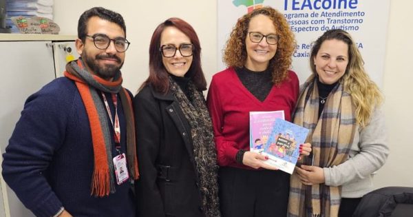 Em Caxias do Sul, Luciana Genro acompanha aplicação de emenda destinada ao atendimento de pessoas autistas