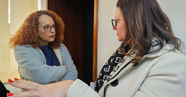 Luciana Genro atua em caso de adolescente autista preso injustamente durante surto